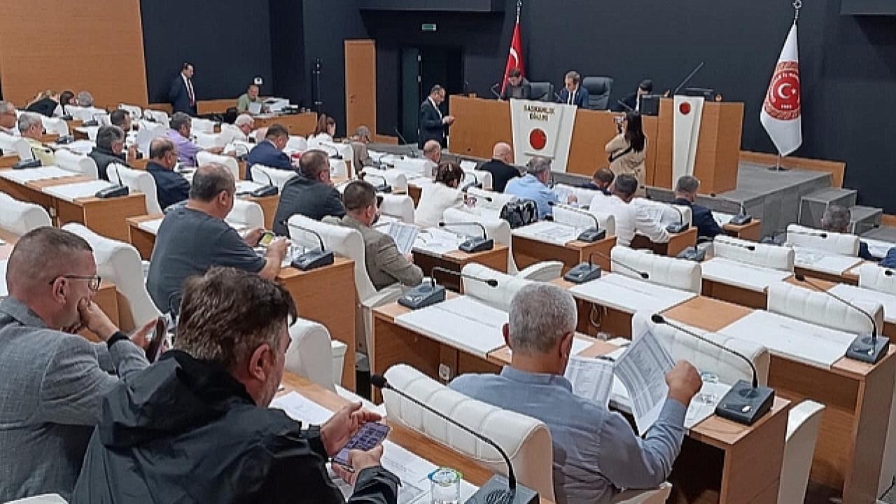 Çanakkale İl Genel Meclisi’nde Sokak Hayvanları Birliği’nden Yeni Araç Alımlarına Kritik Kararlar!