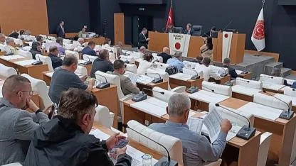 Çanakkale İl Genel Meclisi’nde Sokak Hayvanları Birliği’nden Yeni Araç Alımlarına Kritik Kararlar!