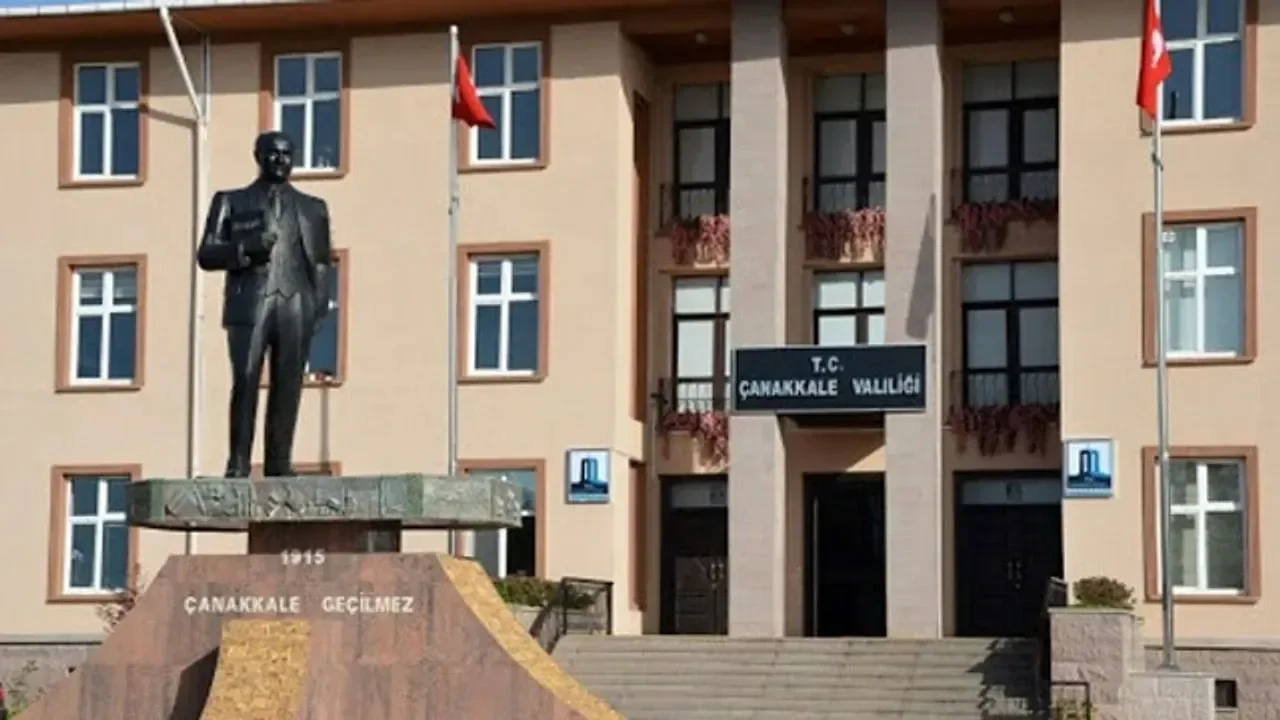 Çanakkale Valiliği'nden Sanayi İşletmelerine Duyuru: 15 Bin TL Ceza Ödememek İçin Bu Tarihi Sakın Kaçırmayın!