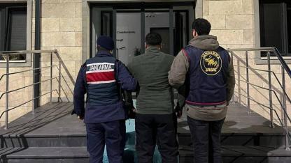 Çanakkale'de Jandarmanın Dedektifleri İş Başında: JASAT Suçluları Saklandığı Yerde Buldu!