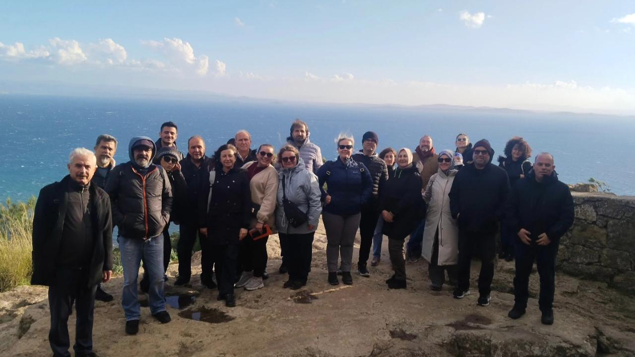 ÇARO’dan Rehberlere Saha Eğitimi: Assos ve Kazdağları’nın gizemleri yerinde incelendi