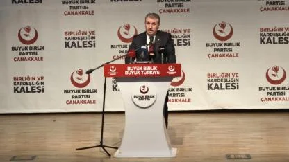 Destici Çanakkale’den Kapıyı Gösterdi: "Şerefli Kimliği Bırakın, Defolun Gidin!"