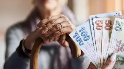 Emekli Maaşlarında 20 Bin TL Dönemi Başladı! Karar Meclis'ten Geçti