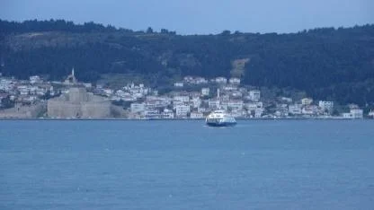 Fırtına Gitti, Trafik Geldi: Çanakkale Boğazı'nda 45 Saat Sonra Boğaz Hattı Gemi Geçişlerine Açıldı