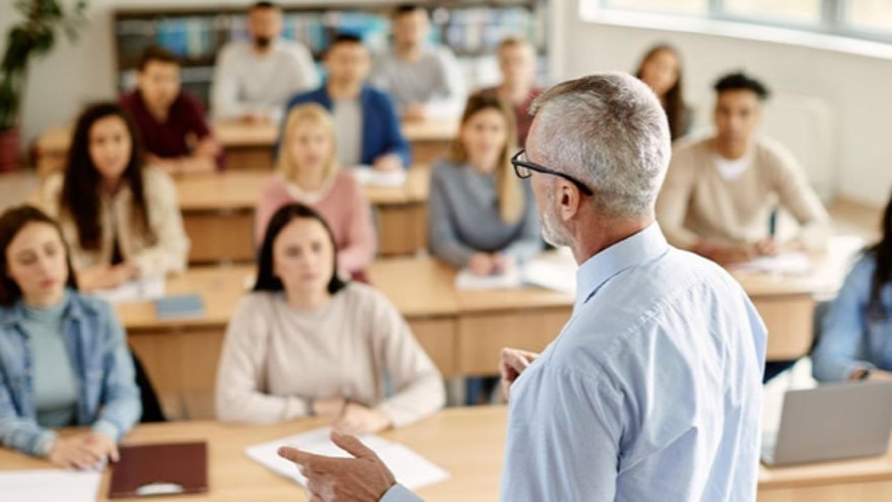 Hazırlıktan Muaf Olmak Artık Daha Kolay! Peki Kimler Hazırlık Sınıfından Muaf Olabilir?