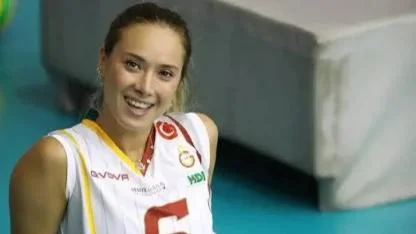 "İmamoğlu’nun Sevgilisi" İddiasıyla Gündem Olmuştu! Derya Çayırgan ve 12 Kişi Uyuşturucu Soruşturmasından Gözaltında