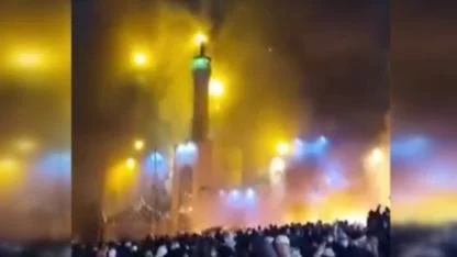 İran'da cami ve belediye binası ateşe verildi
