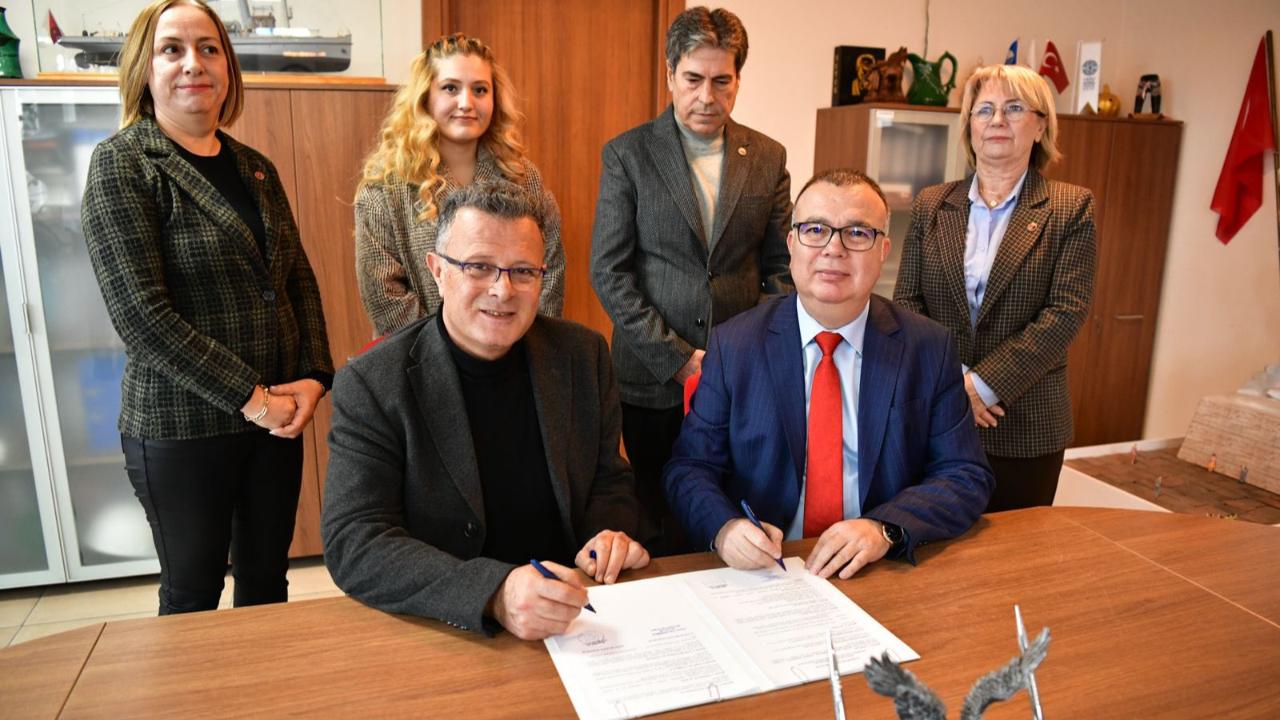 Kepez ve Alaşehir Belediyesi Arasında Kardeş Belediye Protokolü İmzalandı