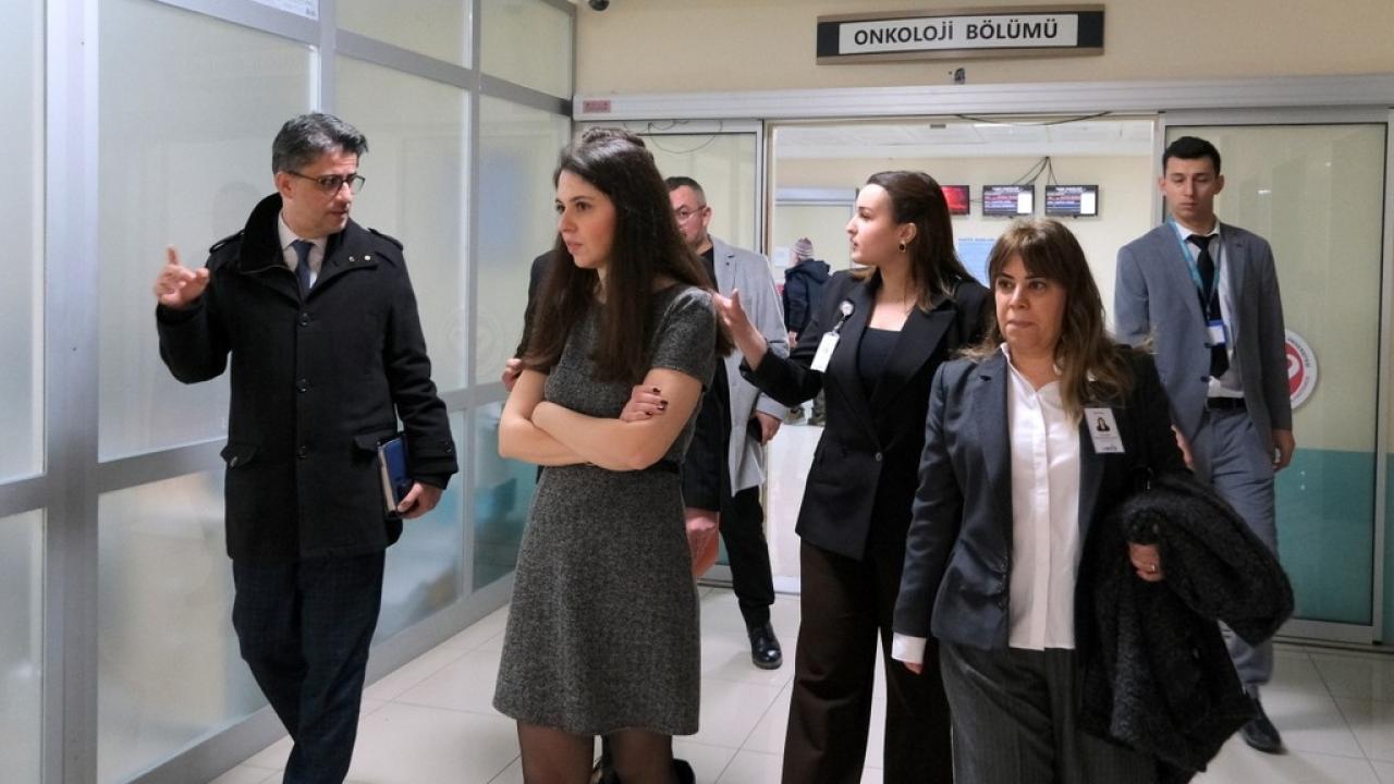 LÖSEV Heyeti ÇOMÜ’ye Çıkartma Yaptı: Hastanede Yeni Birim İçin Yerler İncelendi!