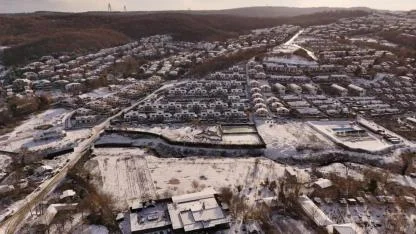 İstanbul yeni yılın ilk sabahına karla uyandı