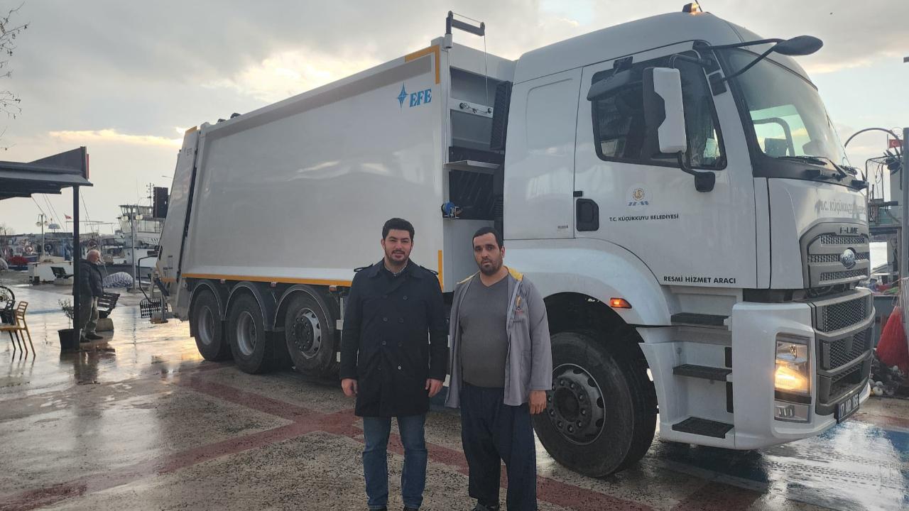 Küçükkuyu Belediyesi filoya 10 yeni araç kazandırdı