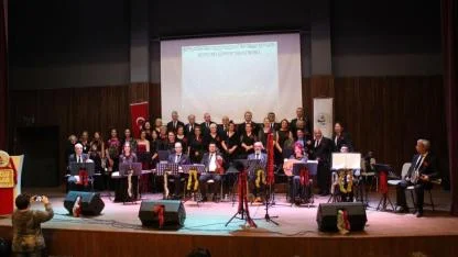 Kepez Belediyesi’nden Görkemli Yeni Yıl Konseri