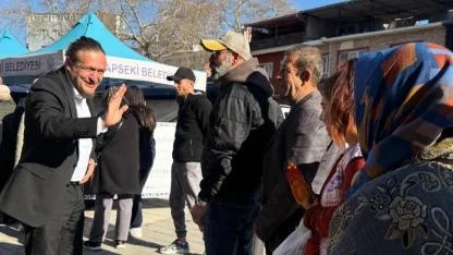 Lapseki’de Kandil Bereketi: Başkan Atilla Öztürk hemşehrileriyle lokma hayrında buluştu