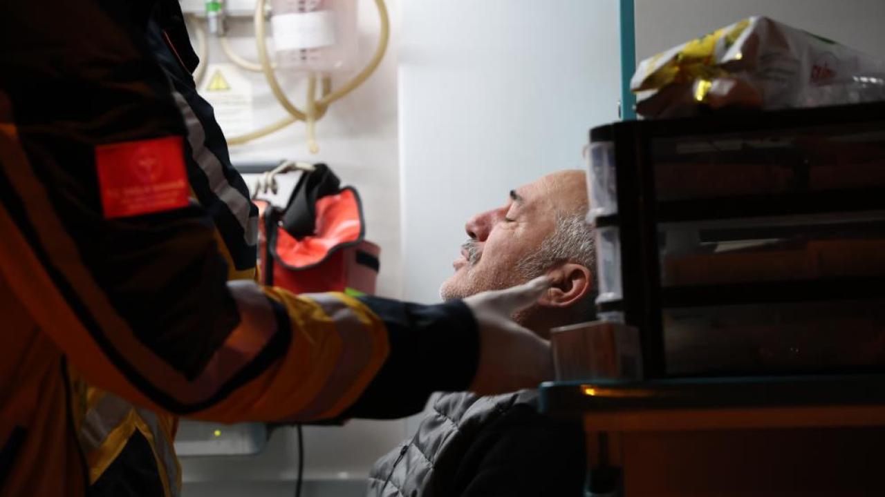 Elazığ’da Kombi Faciasının Eşiğinden Dönüldü: 8 Kişi Zehirlendi