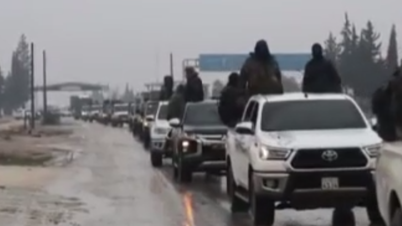 SON DAKİKA: Suriye Ordusu YPG’yi Vurmaya Başladı! Fırat’ın Batısında Büyük Harekat