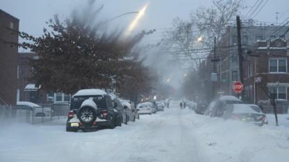 Tarihi Fırtına ABD’yi Felç Etti: 12 Eyalette Acil Durum İlan Edildi