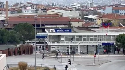 Tren Garı’nda Bomba Paniği: Şüpheli valiz fünye ile patlatıldı