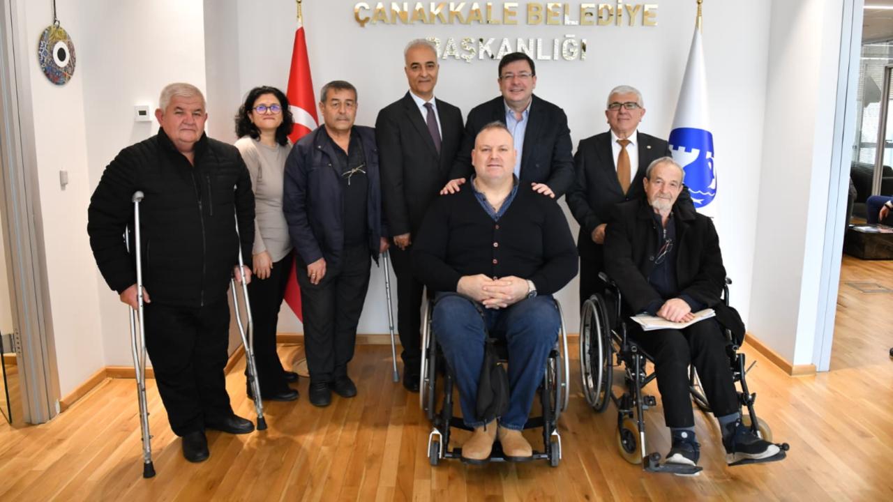 Türkiye Sakatlar Derneği’nden Başkan Muharrem Erkek’e nezaket ziyareti