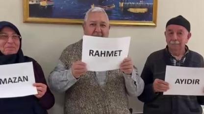 "Akşam Teravihte Buluşalım!" Gaziantepli Yaşlıların Ramazan Videosu Paylaşım Rekorları Kırıyor