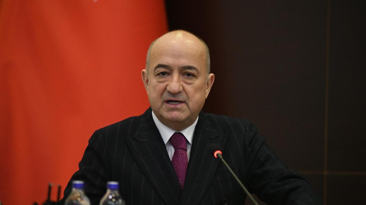 Ayhan Gider; "CHP ilk seçimde ana muhalefet görevini kaybedecek"