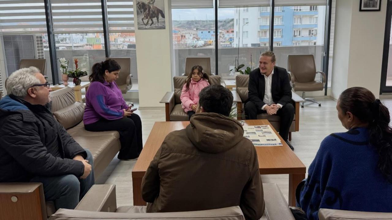 Başkan Öztürk vatandaşları dinledi