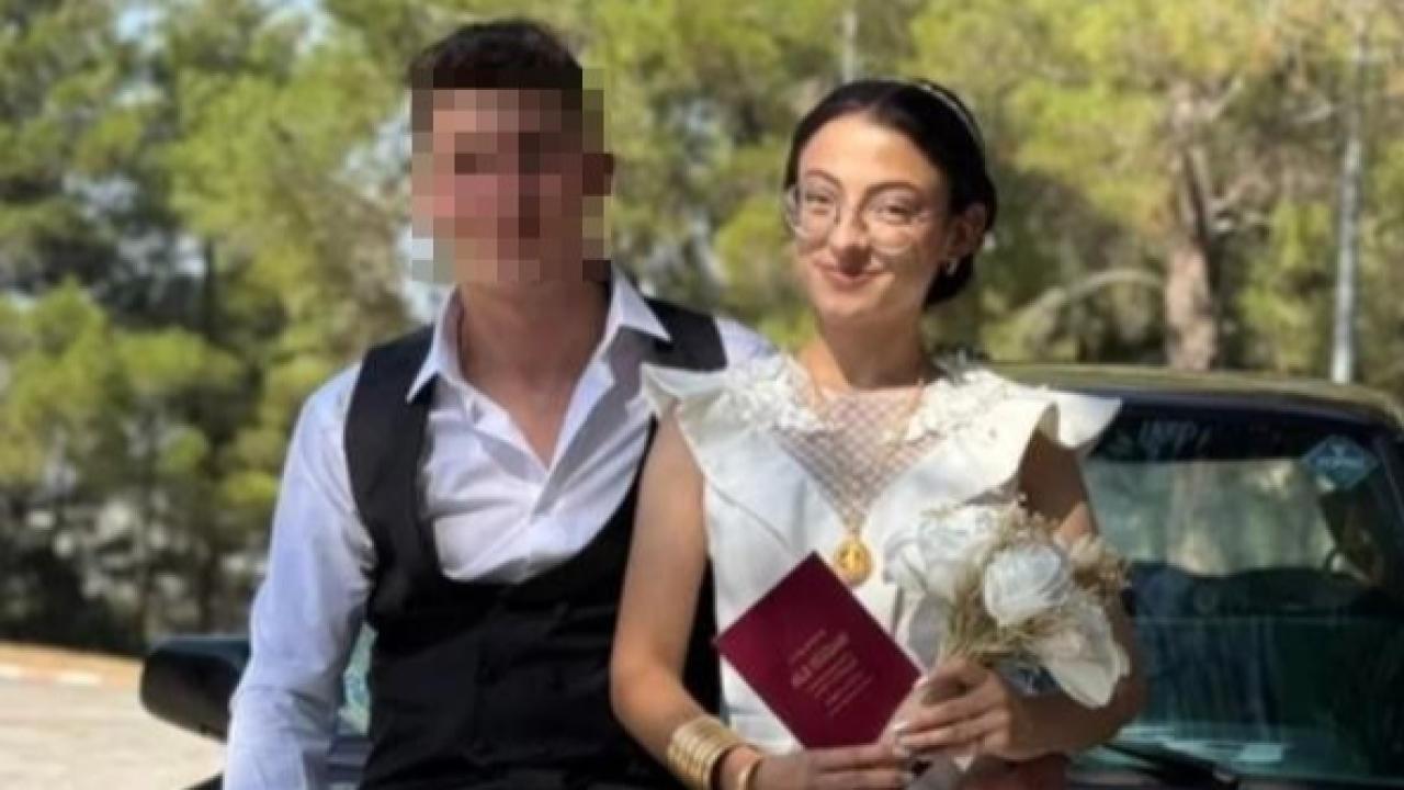 Burdur'da Düğün Arabasıyla Feci Kaza: Yeni Evli Genç Kadın Hayatını Kaybetti