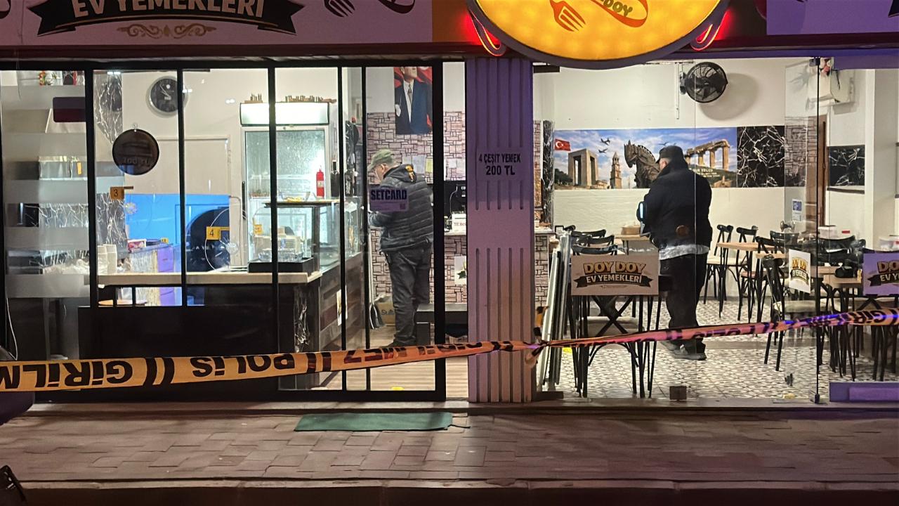 Çanakkale’de Hareketli Dakikalar! Şehrin En İşlek Caddesinde Silah Sesleri Yükseldi: Yaralı Var.