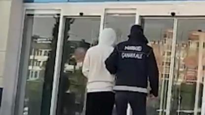 Çanakkale'de Narkotik Baskını! Hassas Terazi, Silah ve Binlerce Lira Ele Geçirildi