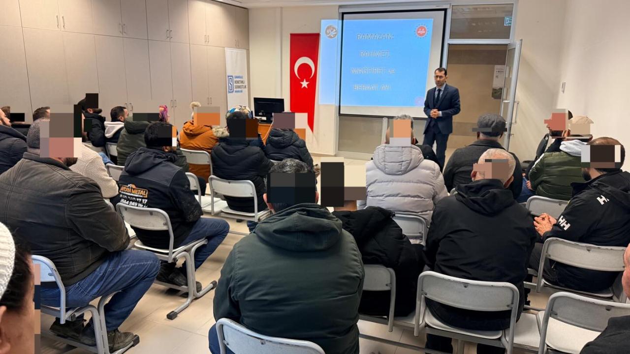 Çanakkale'de yükümlülere özel Ramazan semineri