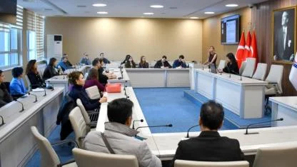 ÇOMÜ’de "Kalite" Seferberliği: Rektör Yardımcısı Prof. Dr. Evren Karayel Gökkaya Başkanlığında Kritik Toplantı!