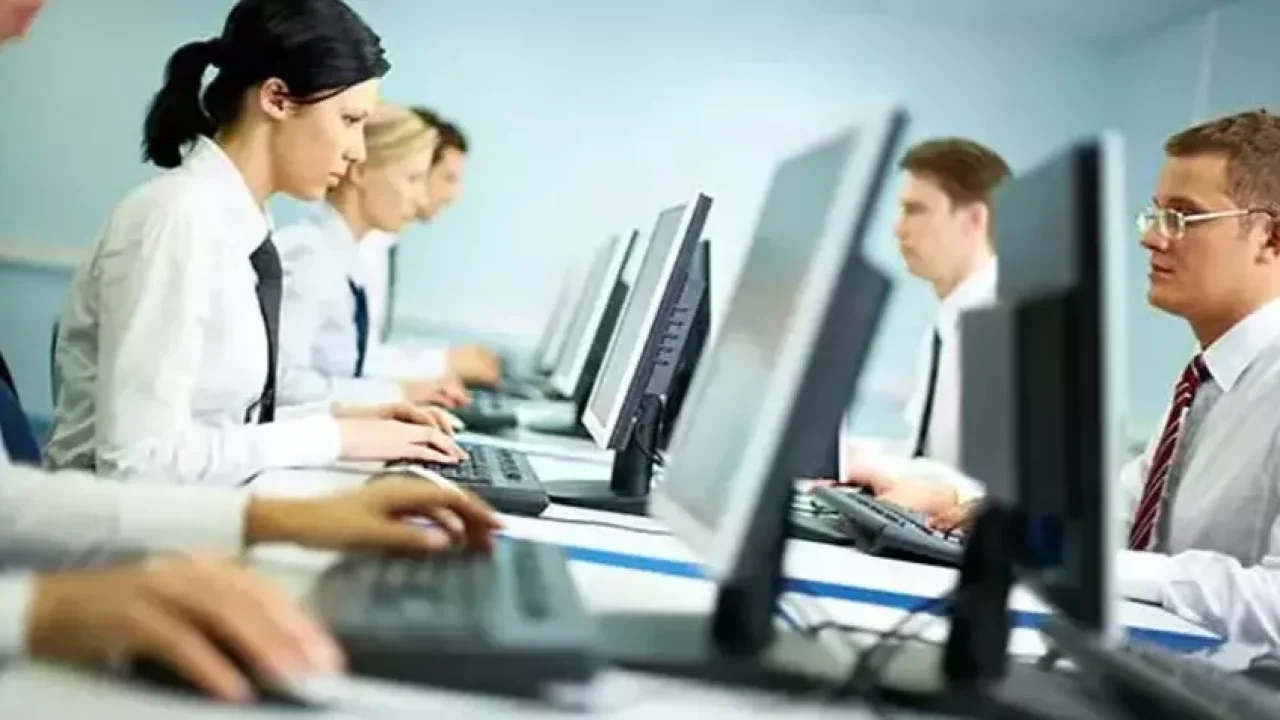 Cumhurbaşkanı Erdoğan İmzaladı: TSK'daki Devlet Memurlarını İlgilendiren Kritik Değişiklik!