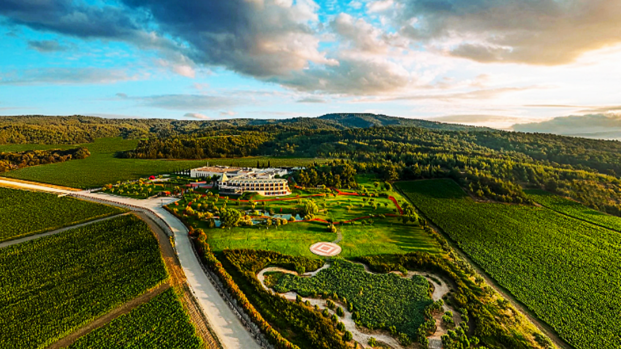 Doğa, Sanat ve Gastronominin Buluştuğu Lüks Tatil: Hotel Caeli’de 3 Gece Kal, 2 Gece Öde