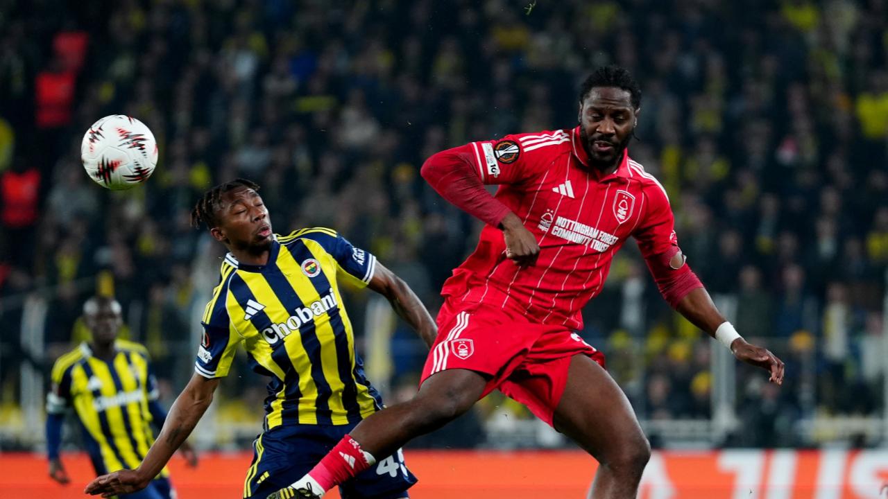Fenerbahçe İngiltere’de Mucize Peşinde! Nottingham Forest - Fenerbahçe Rövanş Maçı Ne Zaman, Saat Kaçta, Şifresiz mi?