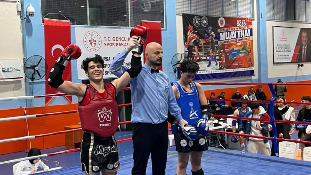 Geçen Yıl Üçüncüydü, Bu Yıl Şampiyon! Gelibolulu Ata Türk Marmara’yı Salladı