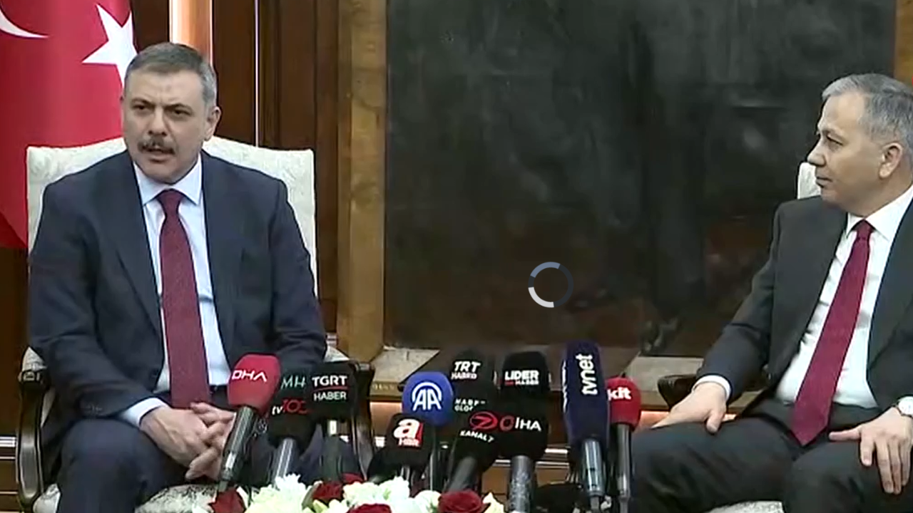 İçişleri Baknalığı'nda devir teslim: Bakan Çiftçi görevi Yerlikaya'dan devralıyor