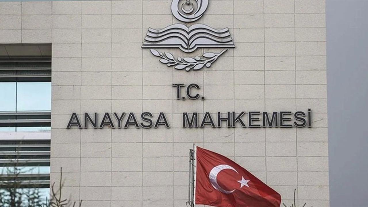 KPSS'den 55 Puan Almak Yeterli: Anayasa Mahkemesi Personel Alacak! Kimler Başvurabilir? İşte Şartlar!