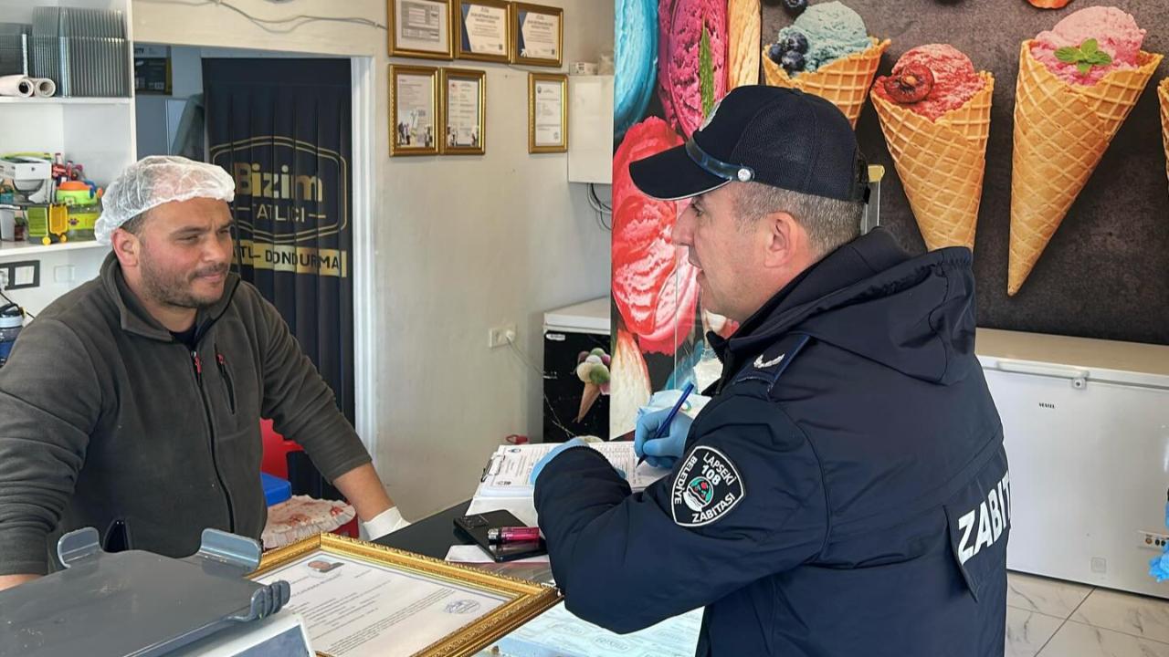 Lapseki’de Tatlı İmalathanelerine Sıkı Denetim: "Halk sağlığı önceliğimiz!"