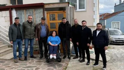 MHP Çanakkale’den Engel Tanımayan Destek: 7 Akülü Sandalye Sahiplerine Kavuştu!