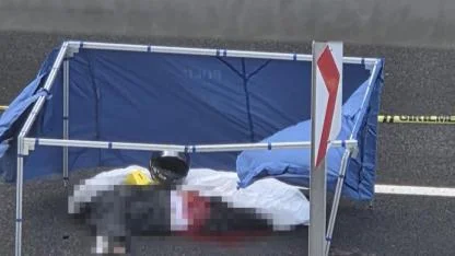 Motosikletten Düşen Sürücünün Üzerinden Otobüs Geçti