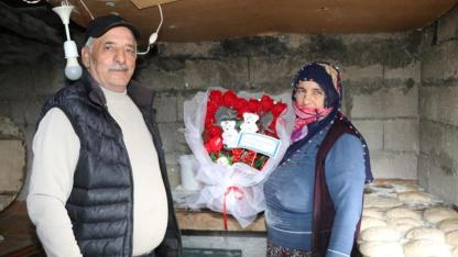 Oltu’da Yarım Asırlık Aşk: "Oltu Güzelse Sebebi Sensin Aynur"