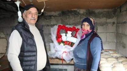 Oltu’da Yarım Asırlık Aşk: "Oltu Güzelse Sebebi Sensin Aynur"