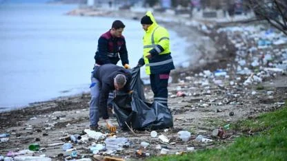 Çanakkale Sahillerinde Korkutan Tablo: Denizden En Çok "Zirai İlaç" Atığı Çıktı!