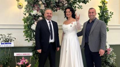 Zafer Partisi Belediye Başkan Adayı Bilge Gündüz dünyaevine girdi