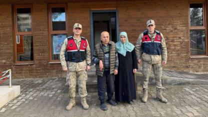 Alzheimer hastası yaşlı adam jandarma ekiplerince bulundu