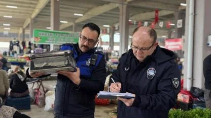 Lapseki'de halk pazarına sıkı denetim