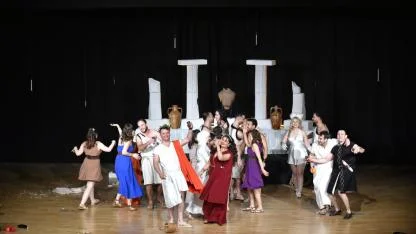 Lysistrata Kadınlar Savaşı tam not aldı