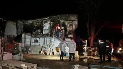 Alevler Prefabrik Evi Sardı: Yaşlı Çift Feci Şekilde Can Verdi!