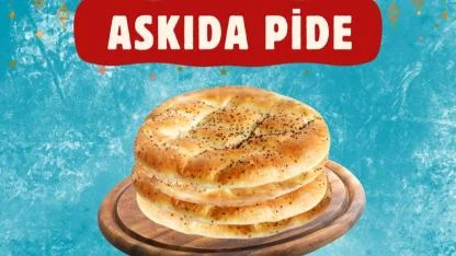 Bozcaada'da "Askıda Pide" geleneği bu yıl da sürüyor