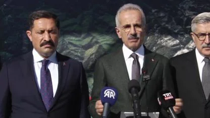 CANLI / Bakan Uraloğlu Dörtyol-Hassa otoyolu ve demir yolu şantiyesinde