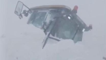 Sahara Geçidi’nde Can Pazarı! Kurtarmaya Giden Ekipler de Çığ Altında Kaldı